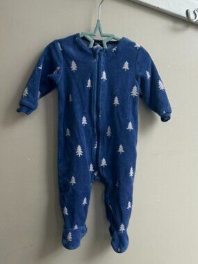 🌲💙 Petit Lem Velour Baby Sleeper – Winter Tree Print – Navy – 6M 💙🌲